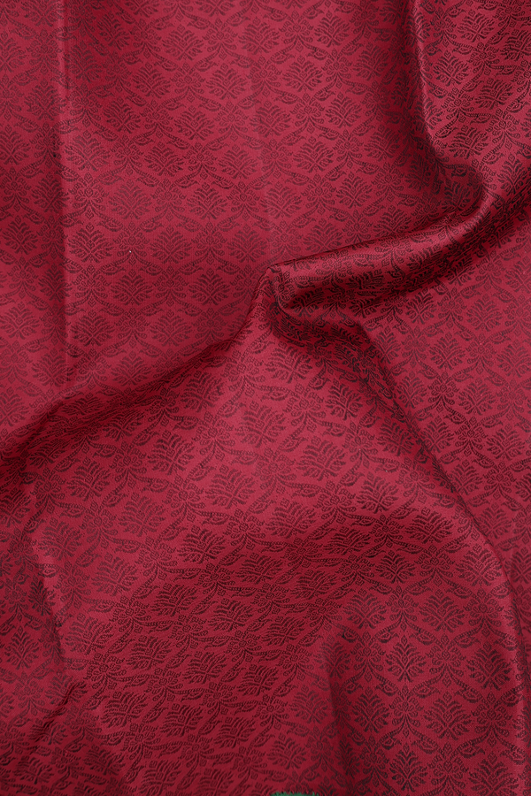 Kanchipuram Silk Saree In Red With Jacquard Pattern