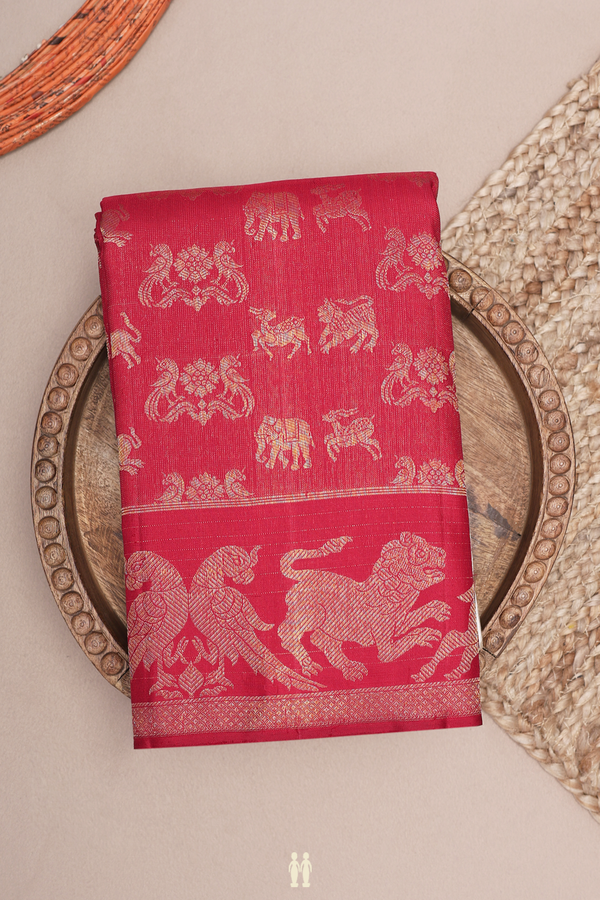 Kanchipuram Silk Saree In Red With Zari Buttas