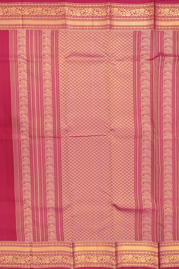 Kanchipuram Silk Saree In Red With Zari Buttas