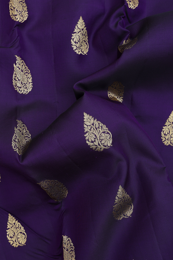 Kanchipuram Silk Saree In Regal Purple With Thilagam Buttas