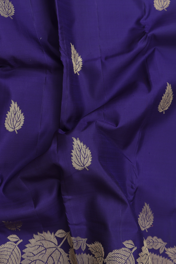 Kanchipuram Silk Saree In Royal Blue With Leaf Buttas