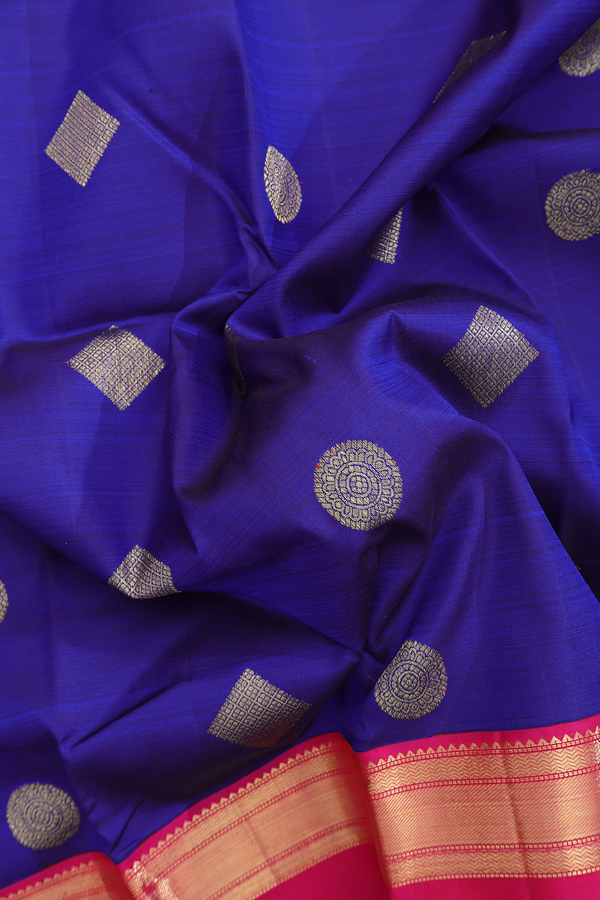 Kanchipuram Silk Saree In Royal Blue With Chakram Buttas