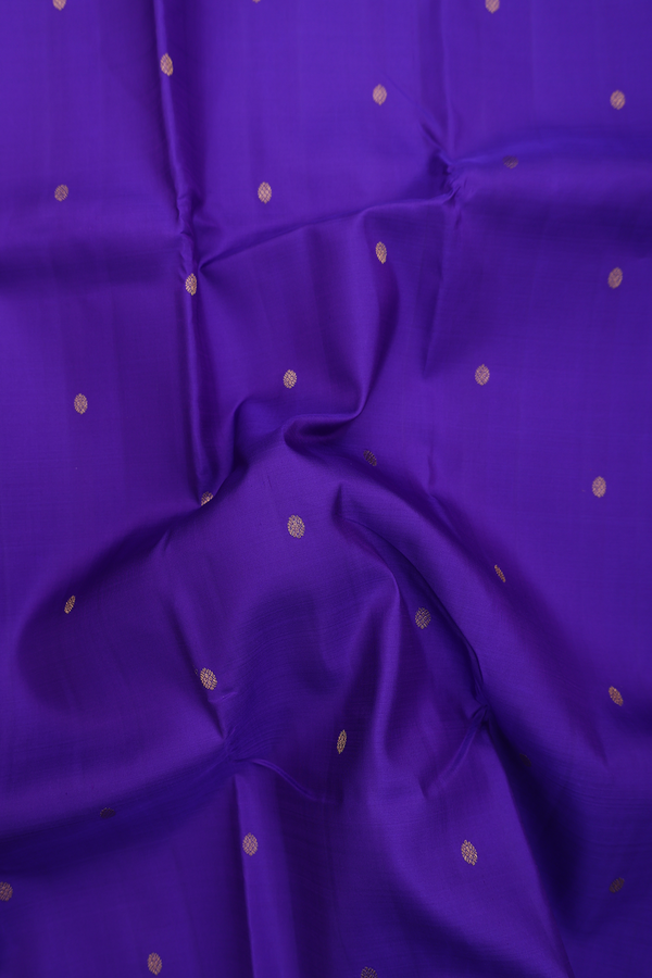 Kanchipuram Silk Saree In Royal Blue With Chakram Buttas