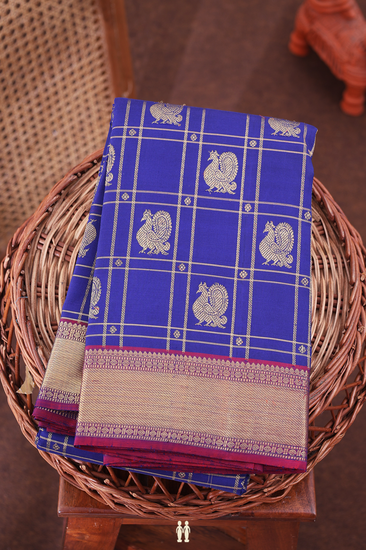Kanchipuram Silk Saree In Royal Blue With Checks Design