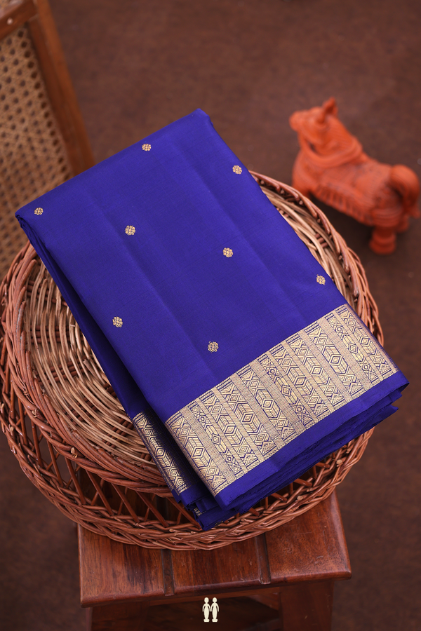 Kanchipuram Silk Saree In Royal Blue With Floral Buttis