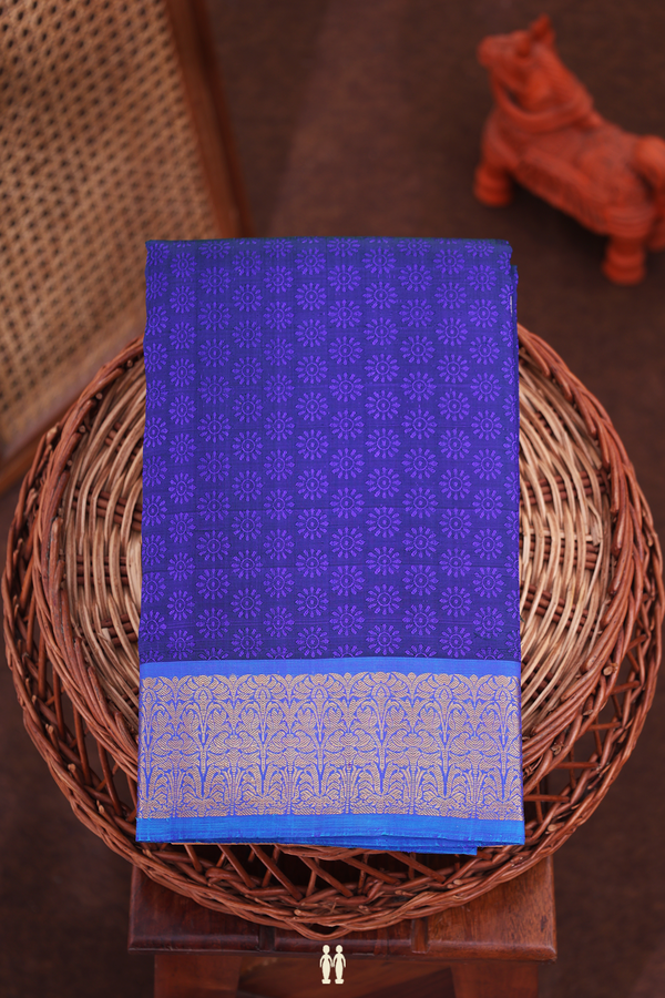 Kanchipuram Silk Saree In Royal Blue With Jacquard Pattern