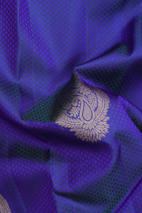 Kanchipuram Silk Saree In Royal Blue With Jacquard Pattern