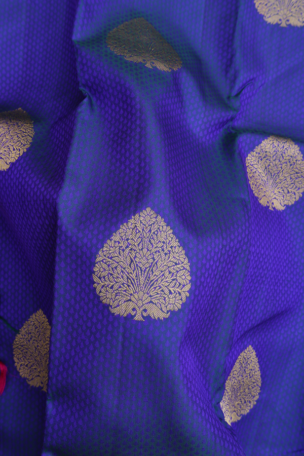 Kanchipuram Silk Saree In Royal Blue With Jacquard Pattern