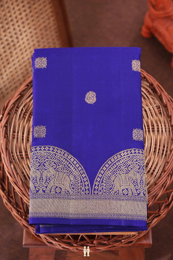 Kanchipuram Silk Saree In Royal Blue With Paisley Buttas