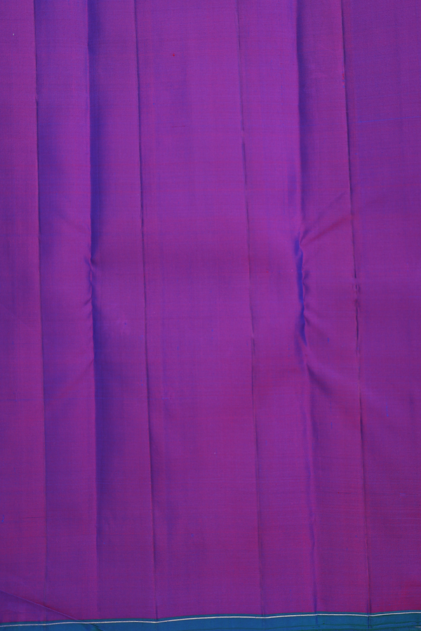 Kanchipuram Silk Saree In Royal Blue With Peacock Buttas