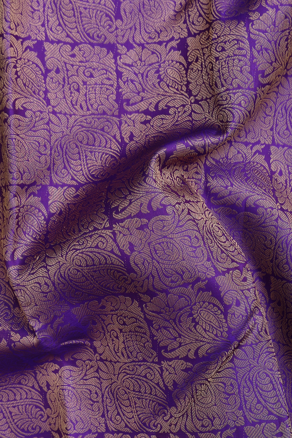 Kanchipuram Silk Saree In Royal Purple With Brocade Design