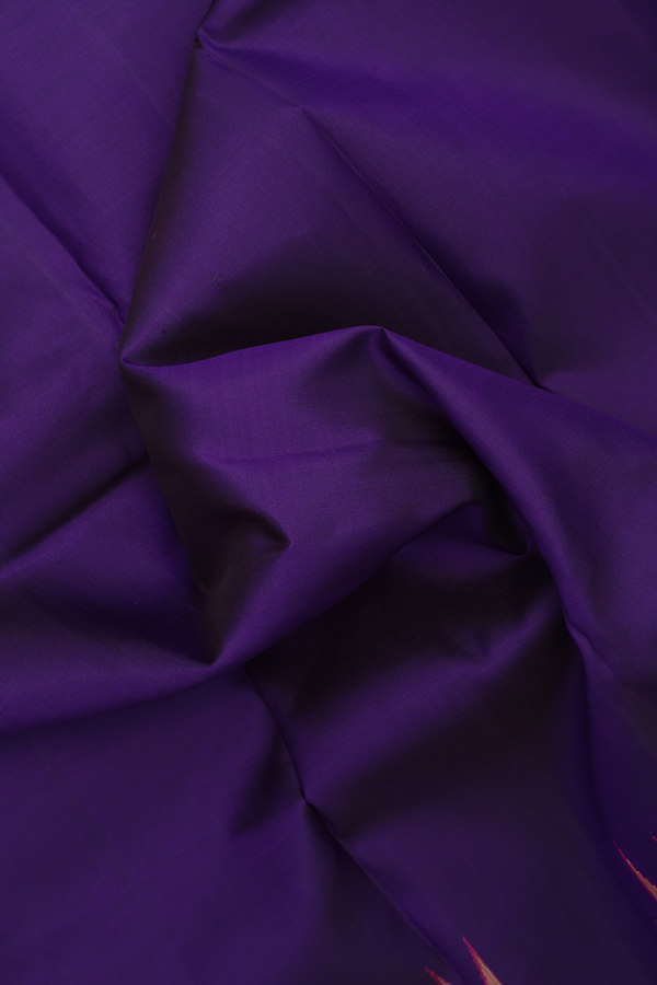 Kanchipuram Silk Saree In Royal Purple With Temple Border