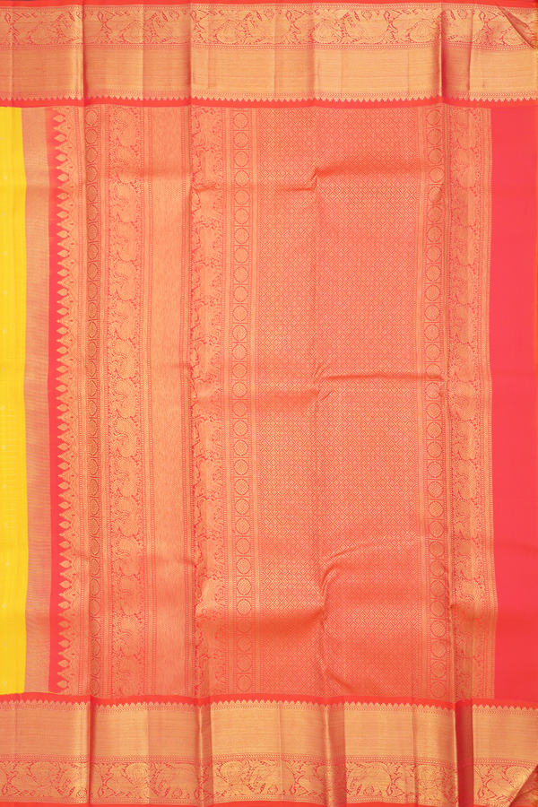 Kanchipuram Silk Saree In Royal Yellow Checks With Buttas