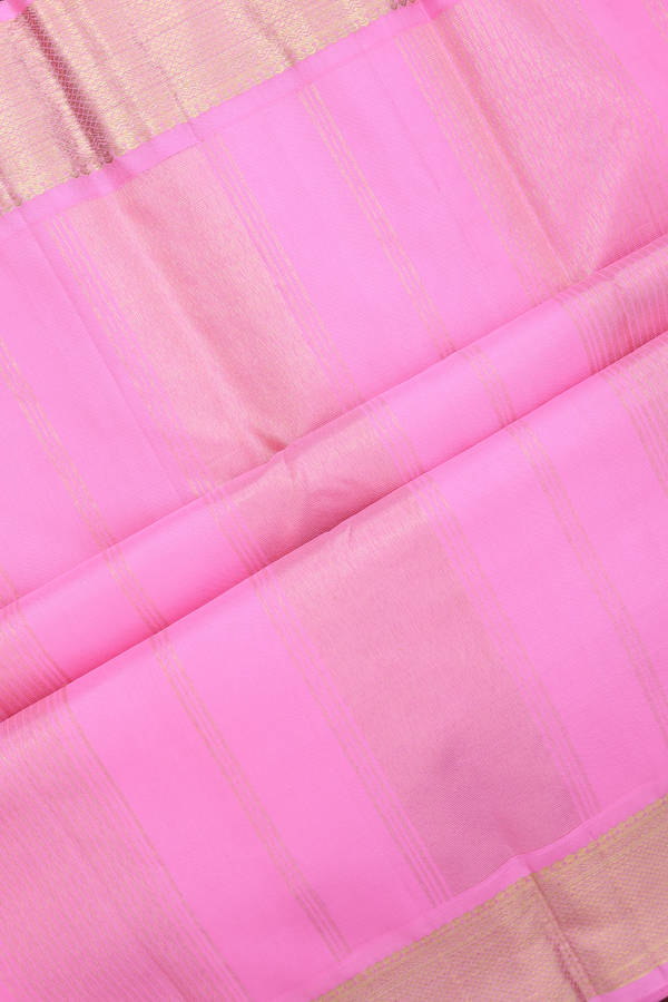 Kanchipuram Silk Saree In Royal Yellow With Korvai Border