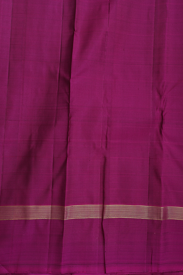 Kanchipuram Silk Saree In Rust Red Along Checks With Buttas