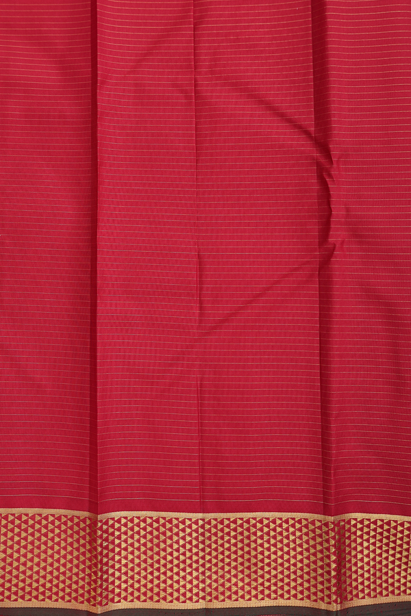 Kanchipuram Silk Saree In Rust Red With Checks Design