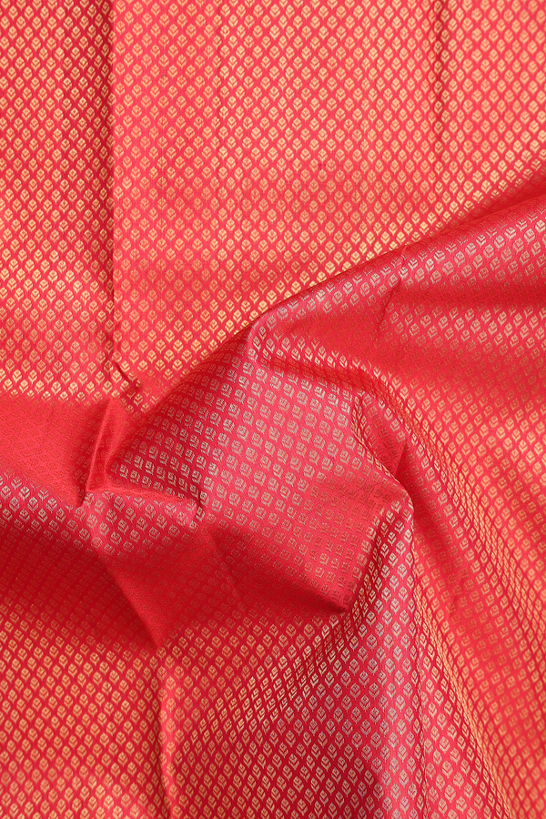 Kanchipuram Silk Saree In Scarlet Red With Brocade Design