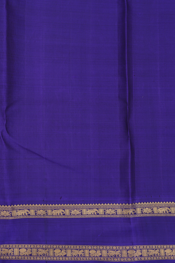 Kanchipuram Silk Saree In Scarlet Red With Checks Design