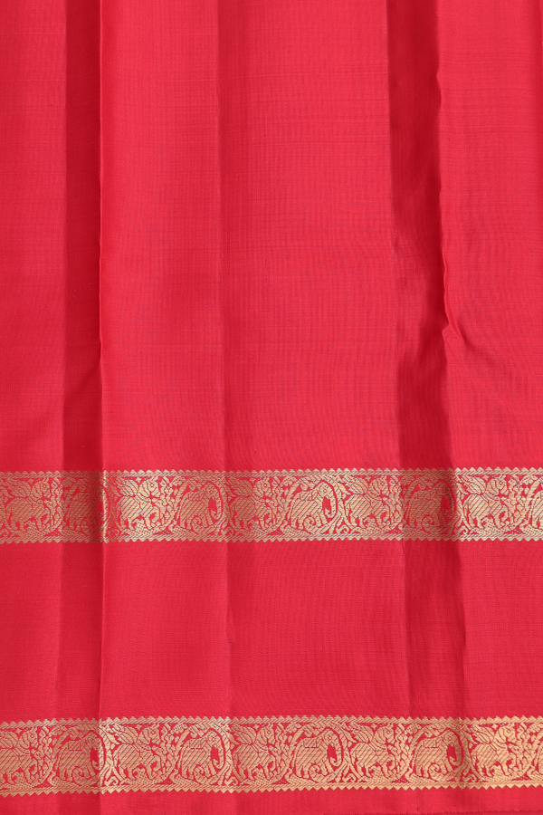 Kanchipuram Silk Saree In Scarlet Red With Checks Design