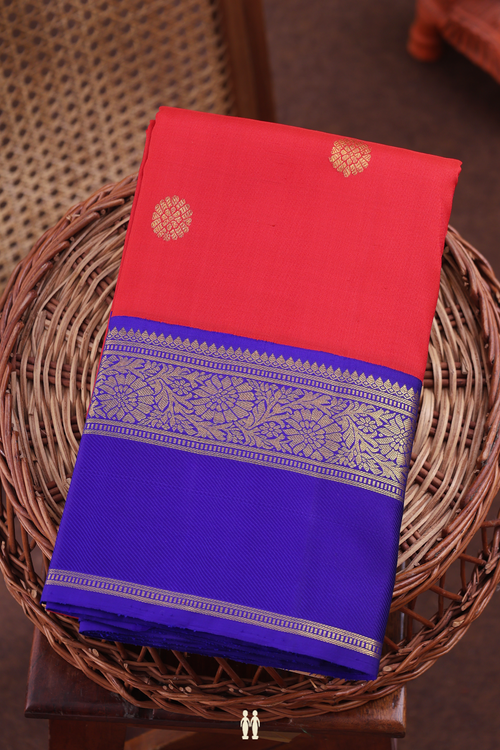 Kanchipuram Silk Saree In Scarlet Red With Floral Buttas