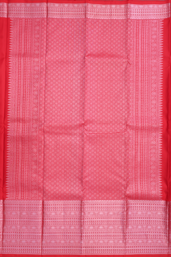 Kanchipuram Silk Saree In Scarlet Red With Peacock Motifs