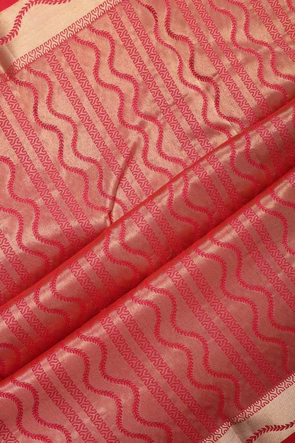 Kanchipuram Silk Saree In Scarlet Red With Zari Border