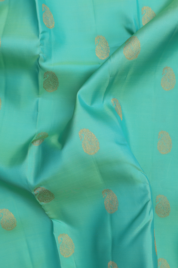 Kanchipuram Silk Saree In Seafoam Green With Paisley Buttas