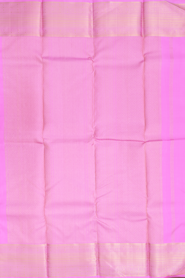 Kanchipuram Silk Saree In Shades Of Pink With Checks Design