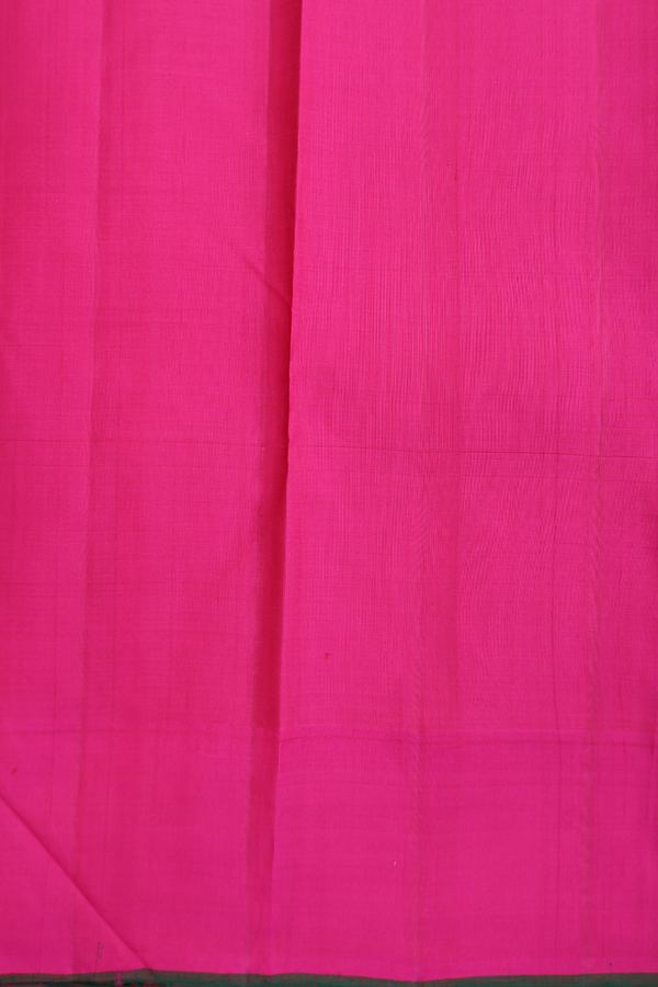 Kanchipuram Silk Saree In Red And Orange With Checks Design