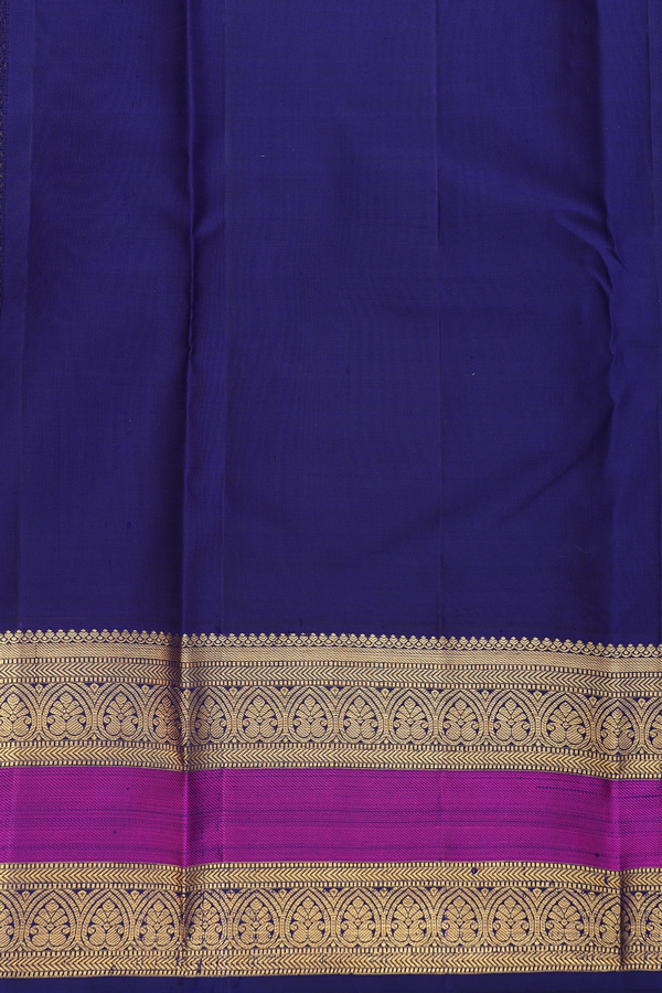Kanchipuram Silk Saree In Steel Blue With Paisley Buttas