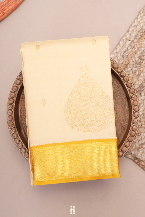 Kanchipuram Silk Saree In Tan Brown With Floral Buttas