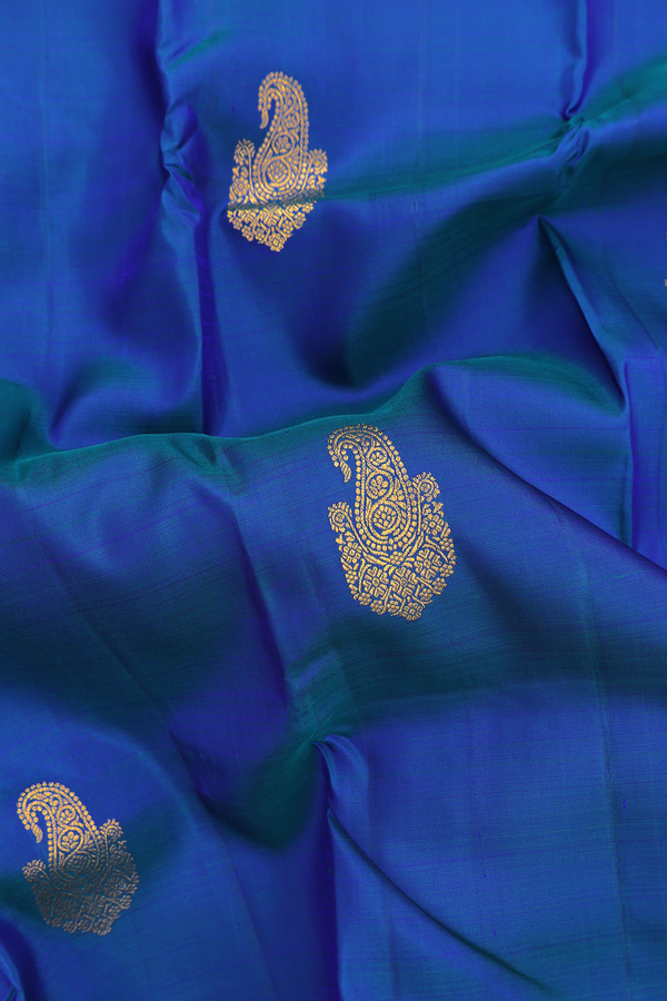 Kanchipuram Silk Saree In Teal Blue With Paisley Motifs