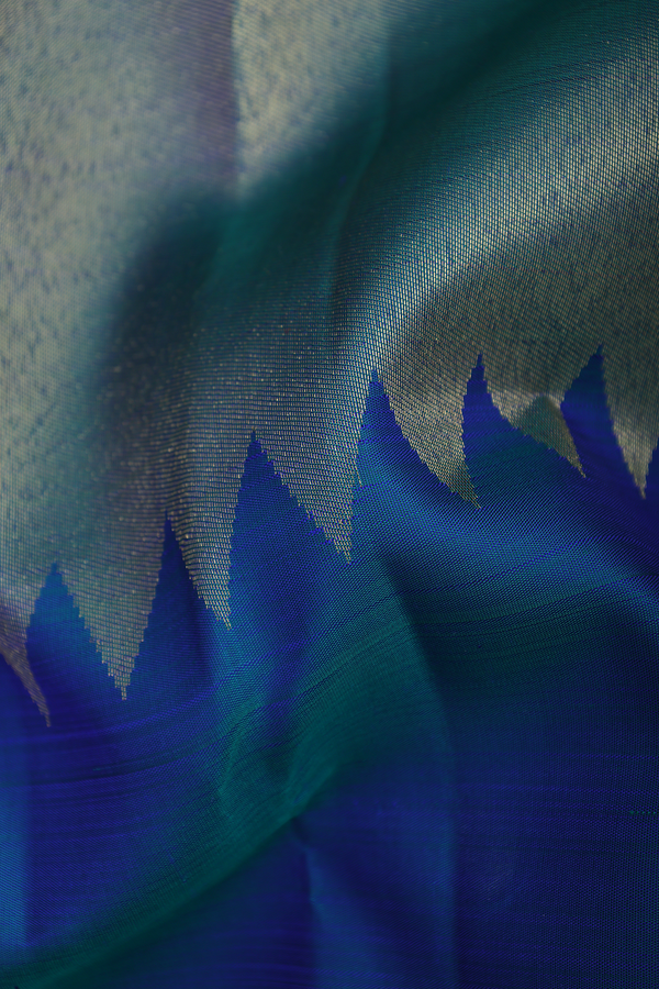 Kanchipuram Silk Saree In Teal Blue With Step Border