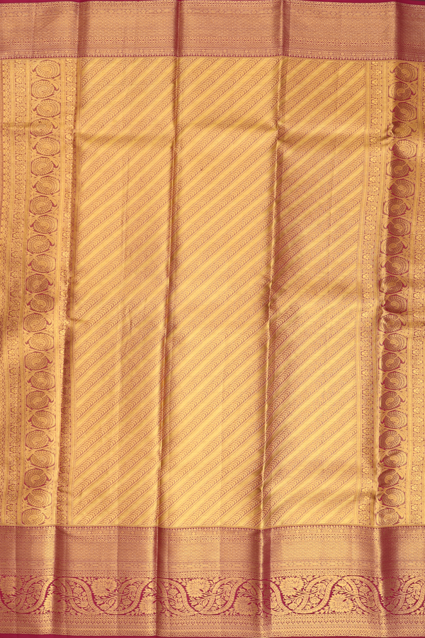 Kanchipuram Silk Saree In Tissue Gold With Floral Design