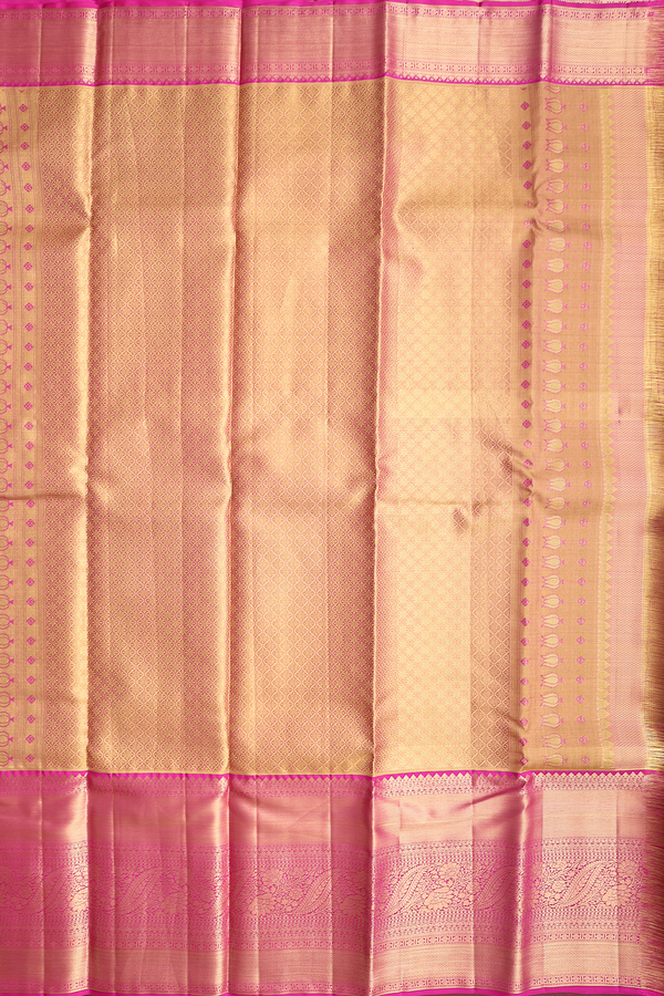 Kanchipuram Silk Saree In Tissue Green With Floral Design