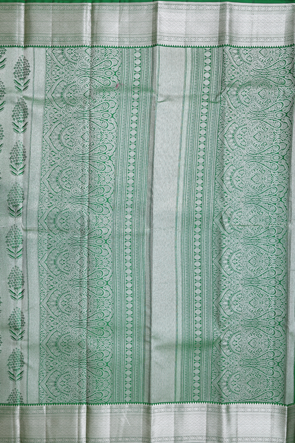 Kanchipuram Silk Saree In Tissue Green With Floral Design