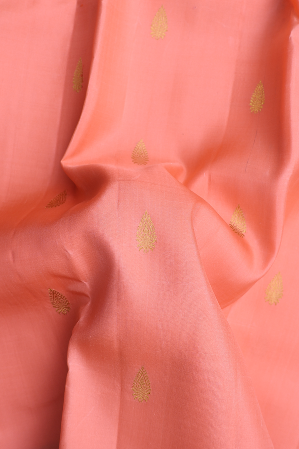 Kanchipuram Silk Saree In Tulip Pink With Zari Buttas