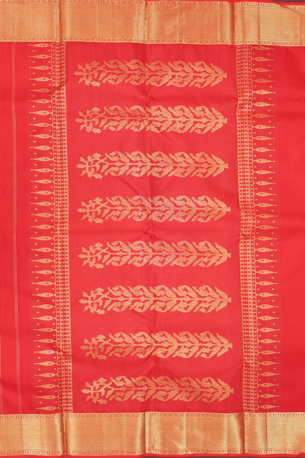 Kanchipuram Silk Saree In Vermillion Red With Brocade Design