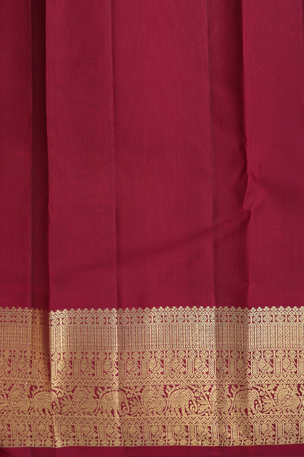 Kanchipuram Silk Saree In Violet With Traditional Border