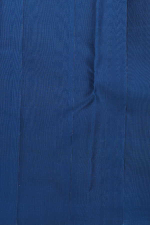 Kanchipuram Silk Saree In White And Blue With Checks Design