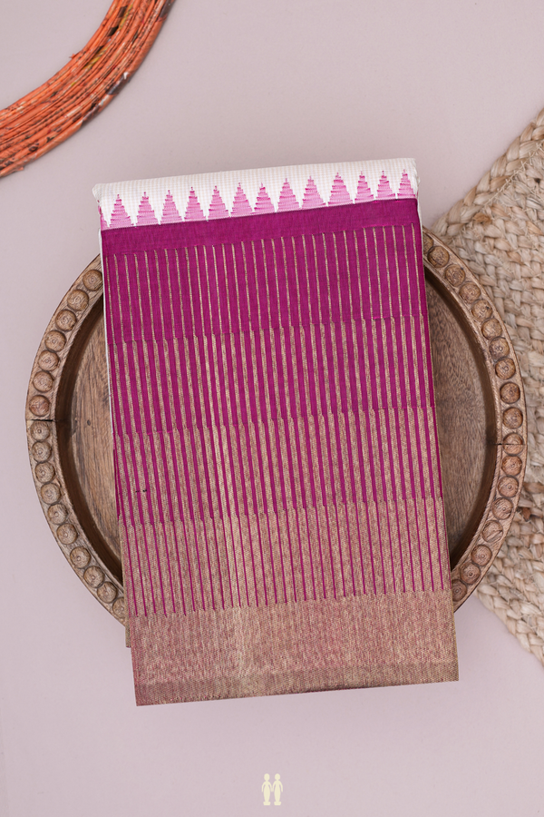 Kanchipuram Silk Saree In White And Ivory With Checks Design