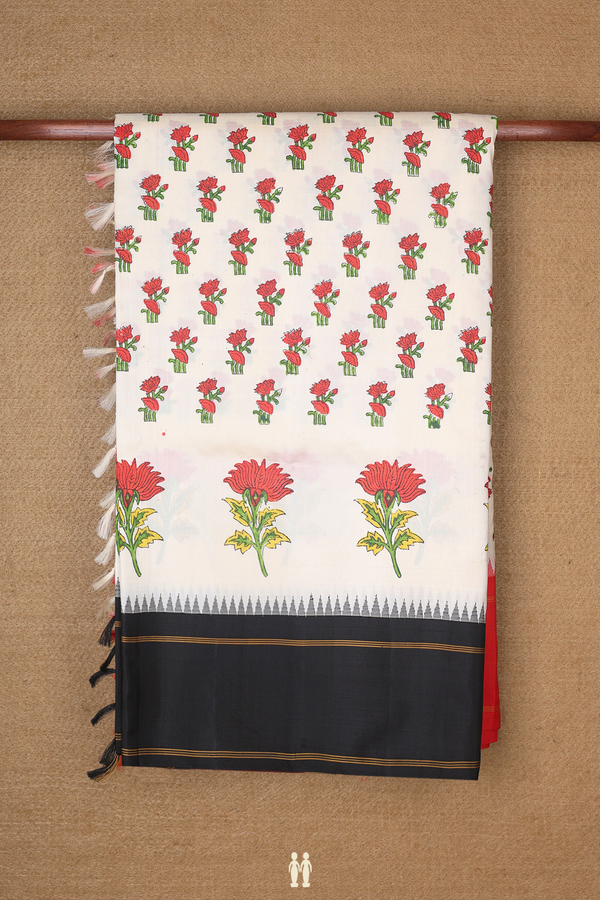 Kanchipuram Silk Saree In White With Block Printed Design