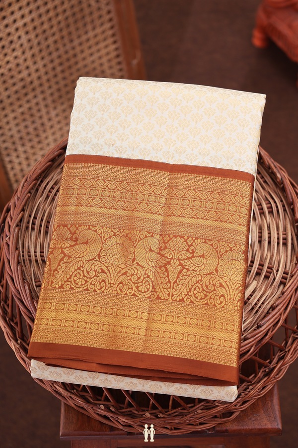 Kanchipuram Silk Saree In White With Brocade Design