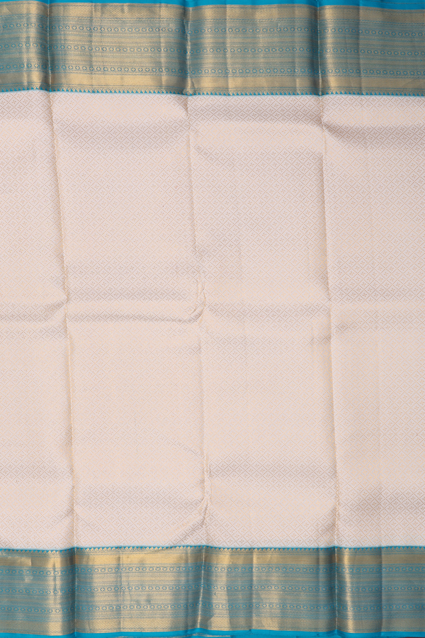 Kanchipuram Silk Saree In White With Brocade Design