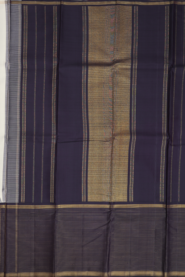 Kanchipuram Silk Saree In White With Checks Border