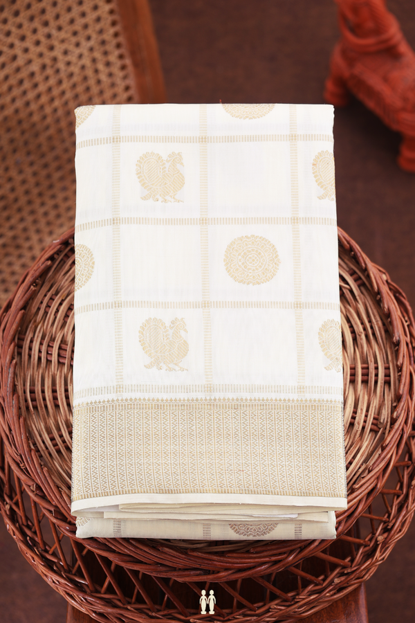 Kanchipuram Silk Saree In White With Checks Design