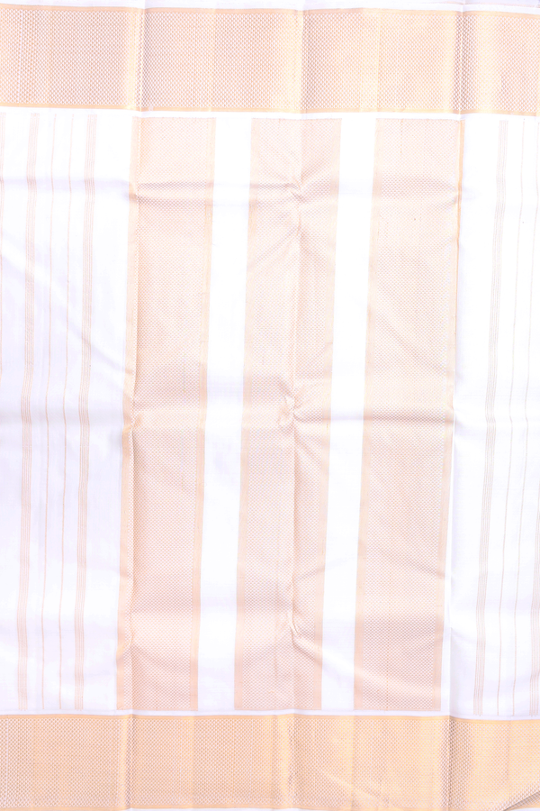 Kanchipuram Silk Saree In White With Checks Design