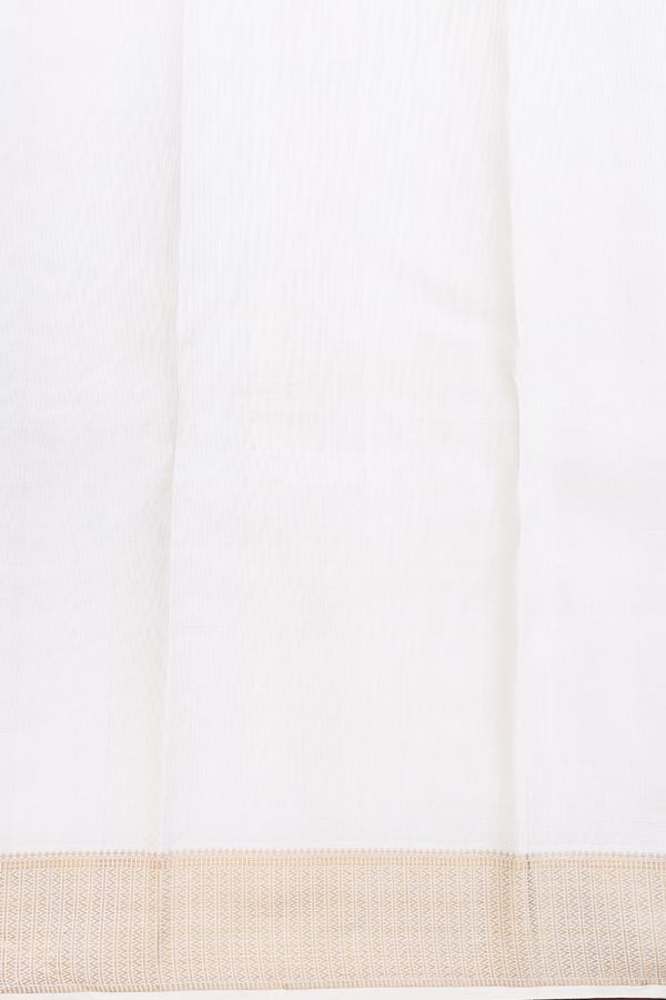 Kanchipuram Silk Saree In White With Checks Design