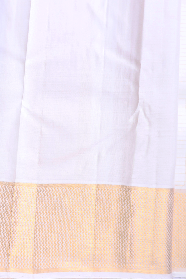 Kanchipuram Silk Saree In White With Checks Design