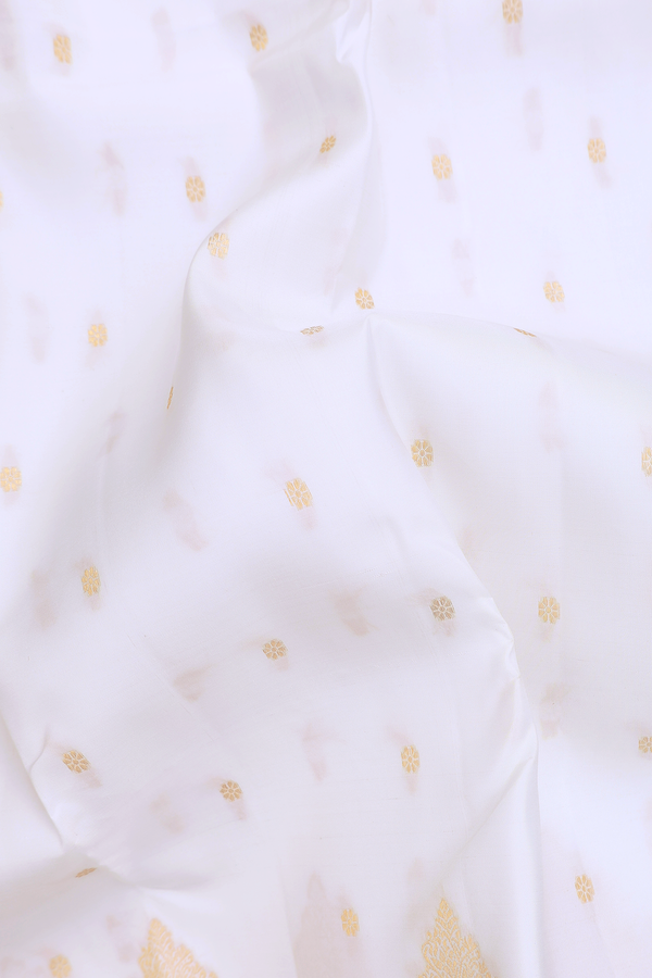 Kanchipuram Silk Saree In White With Floral Buttis
